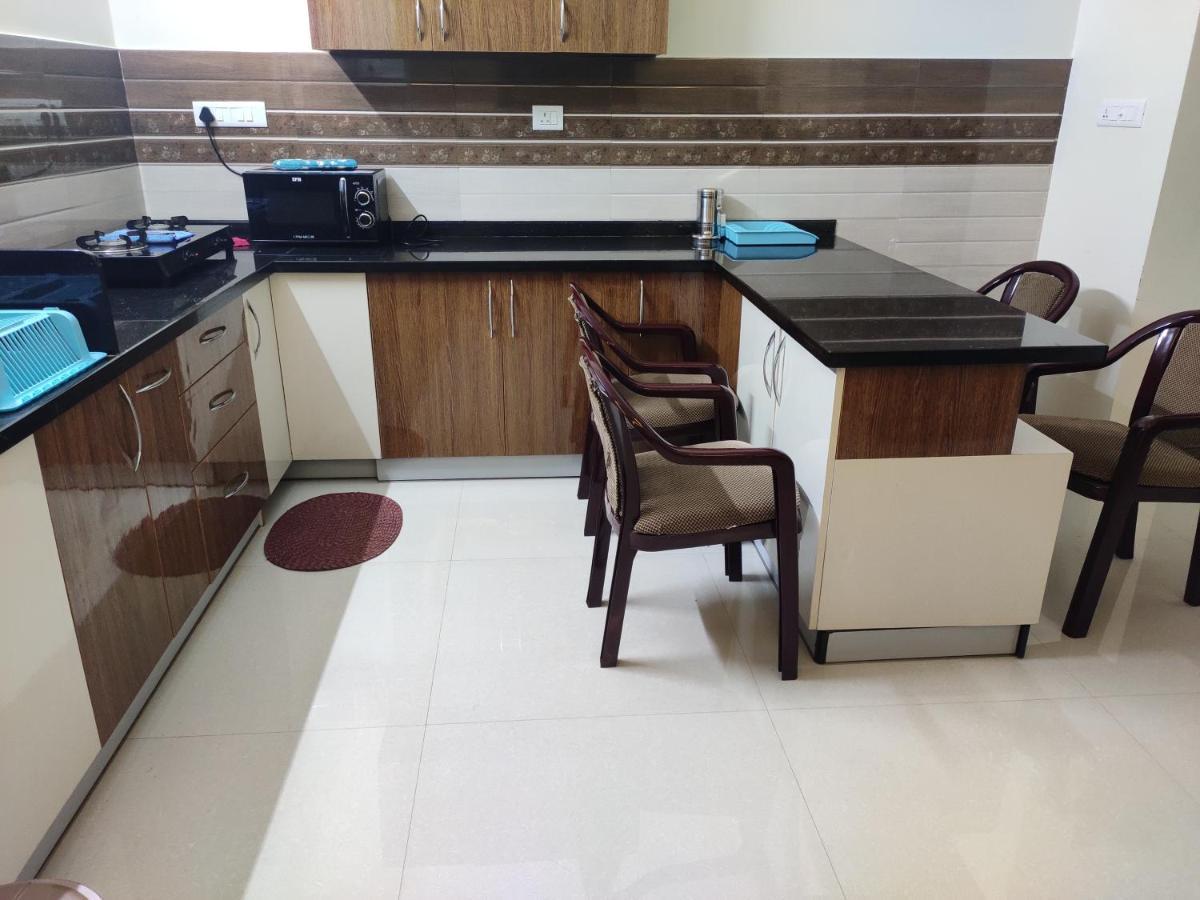 Appartement Aikya à Mangalore Extérieur photo