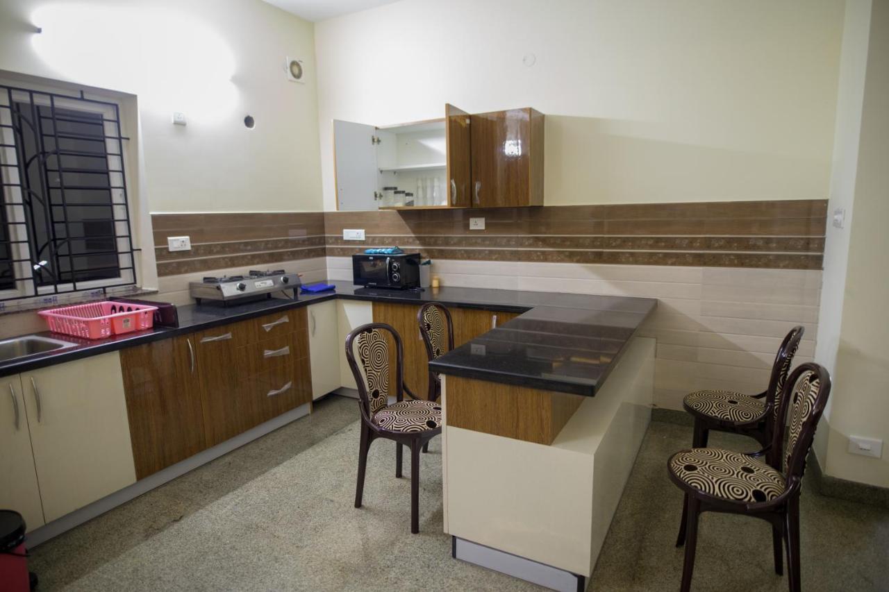 Appartement Aikya à Mangalore Extérieur photo